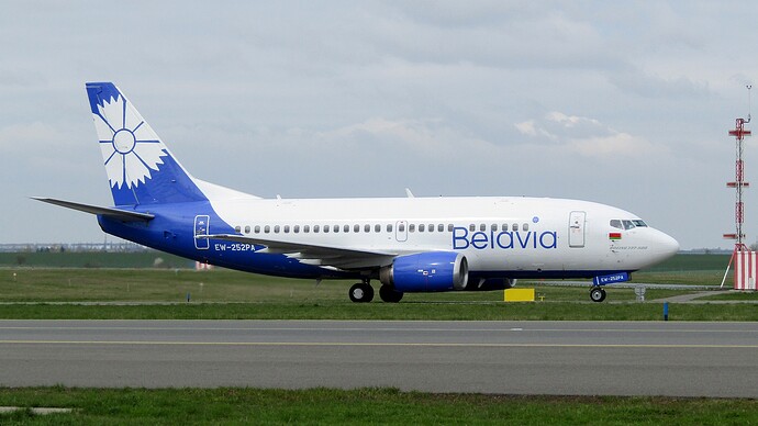 Boeing_737-500%2C_Belavia%2C_PRG